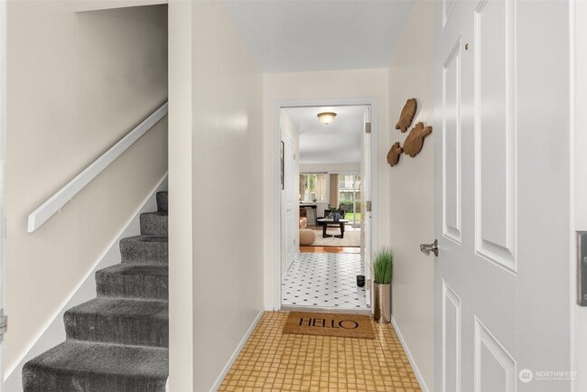 Building Photo - 12230 SE 60th St