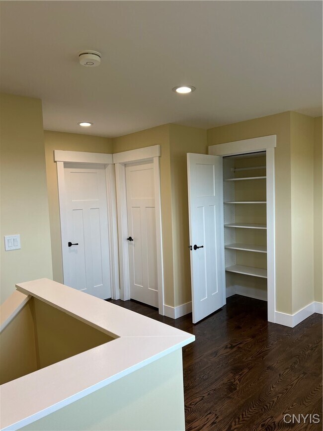 Building Photo - 3817 Gully Rd