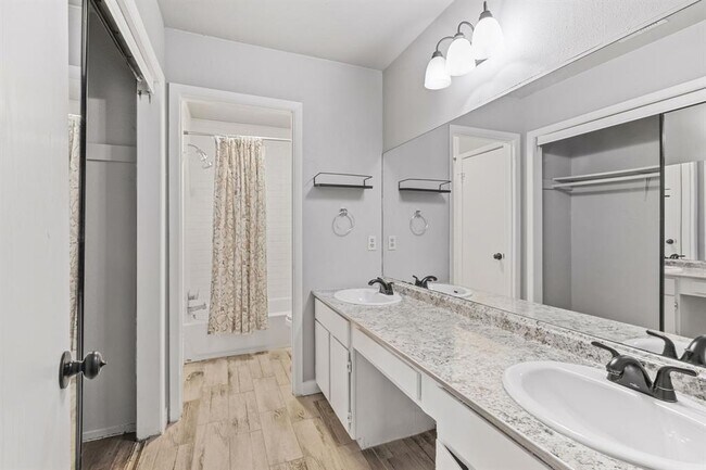 Building Photo - 7505 St Amant Pl