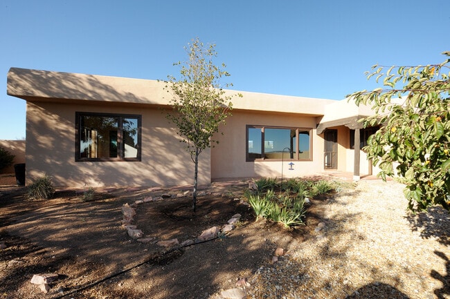 Building Photo - Eldorado Beauty