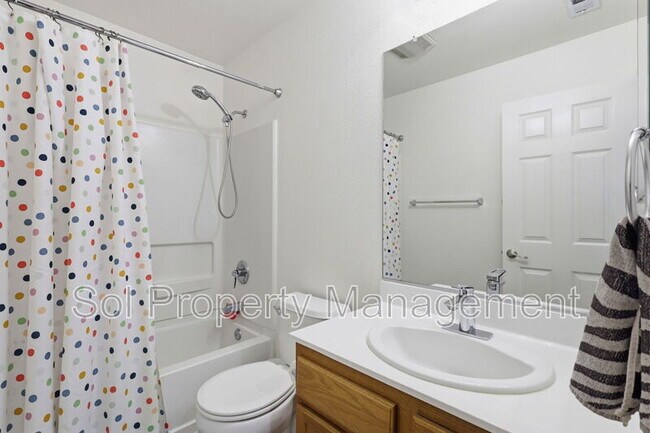 Building Photo - 58 Del Rio Ct