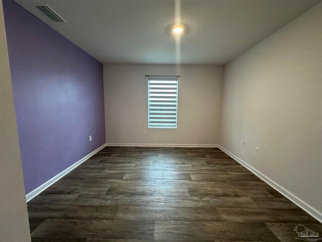 Building Photo - 7565 Steeplechase Blvd