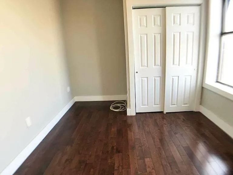 Building Photo - 188 Parkside Ave