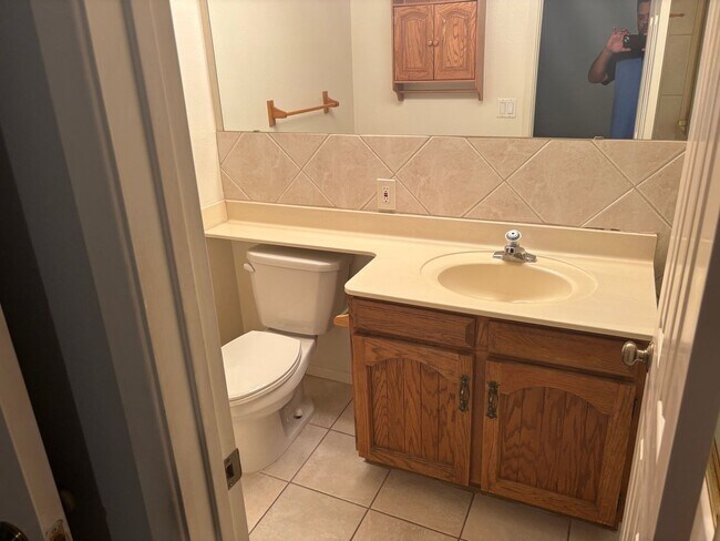 Building Photo - Charming 2BR Condo in Mesa