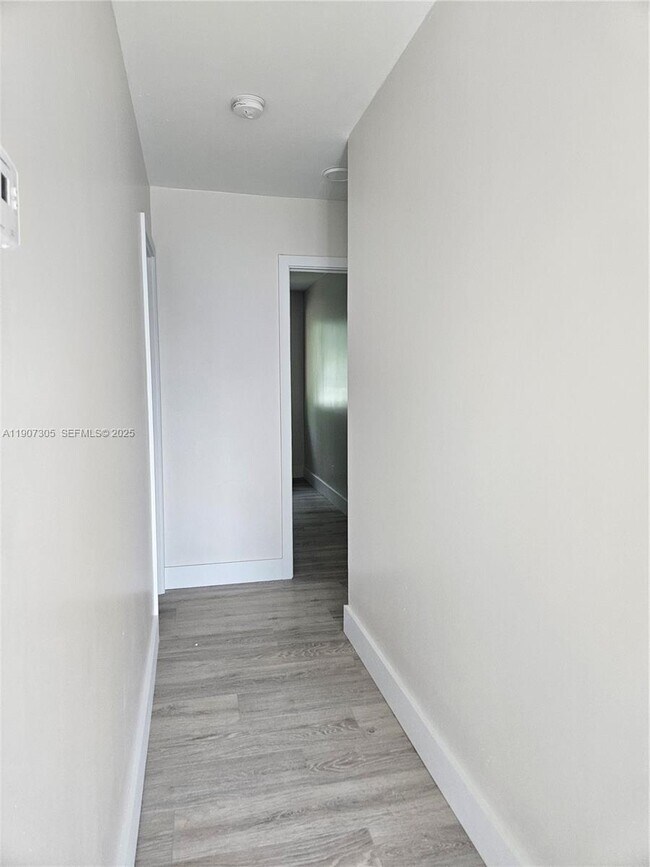 Building Photo - 317 NW 103rd Terrace