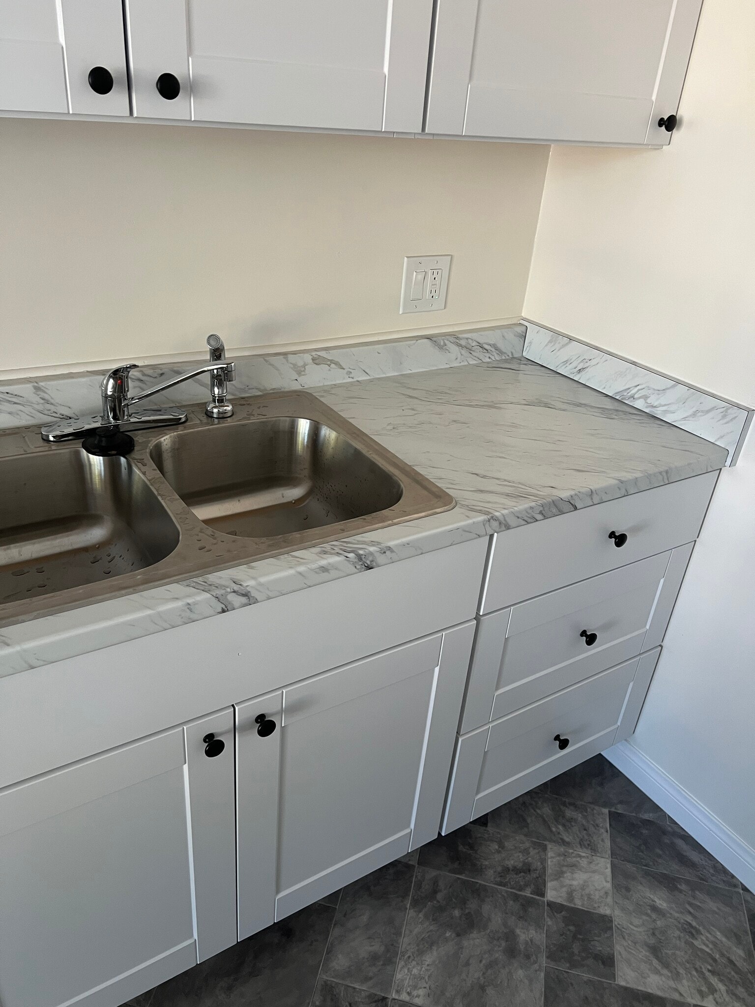 Building Photo - 2324 E Commonwealth Ave