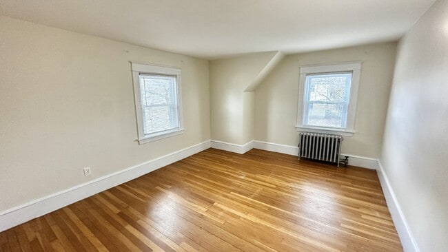 Building Photo - 24 Stone St