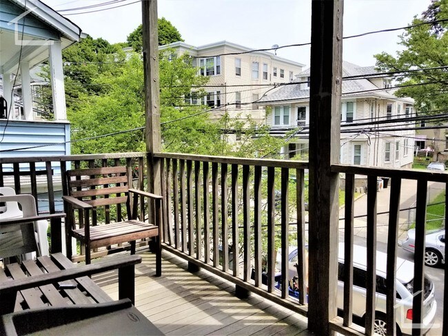 Building Photo - 3 Bd