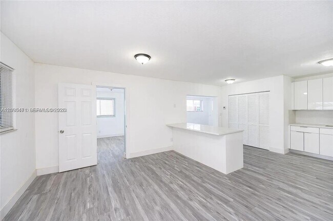 Building Photo - 11950 SW 182nd Terrace