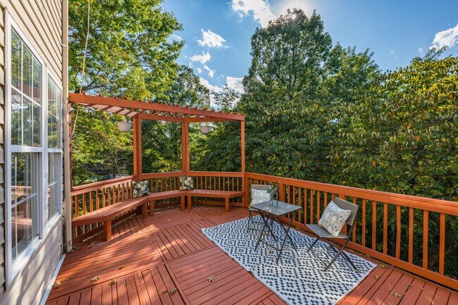 Building Photo - 13438 Burrough Farm Dr