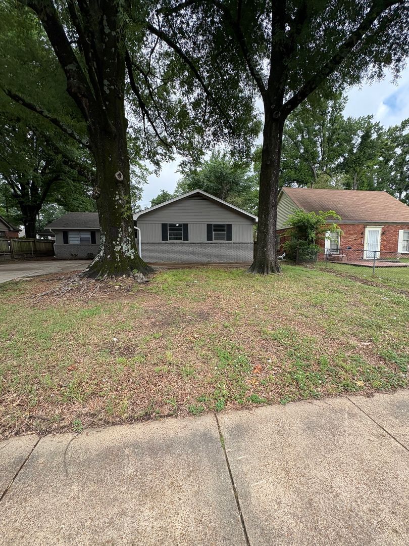 Building Photo - 3293 S Perkins Rd