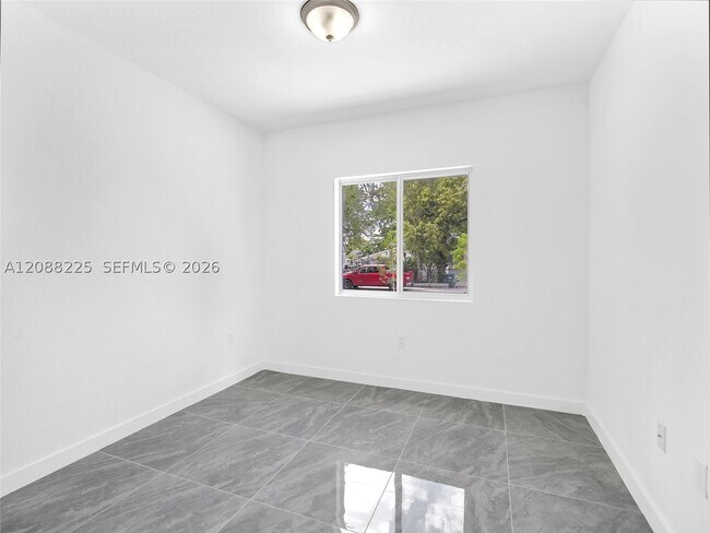 Building Photo - 2448 NW 42nd St