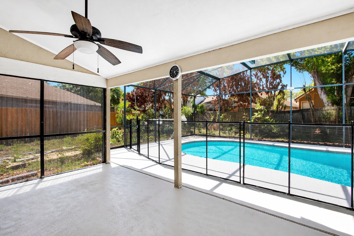 Building Photo - 2384 Roanoke Ct