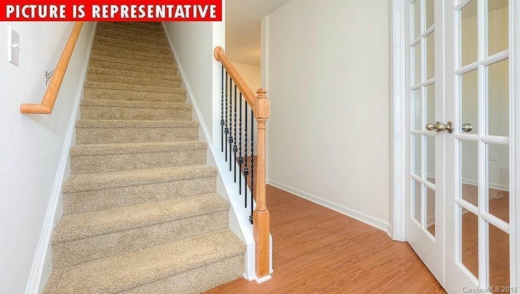 Building Photo - Room in House on Pennyroyal Wy