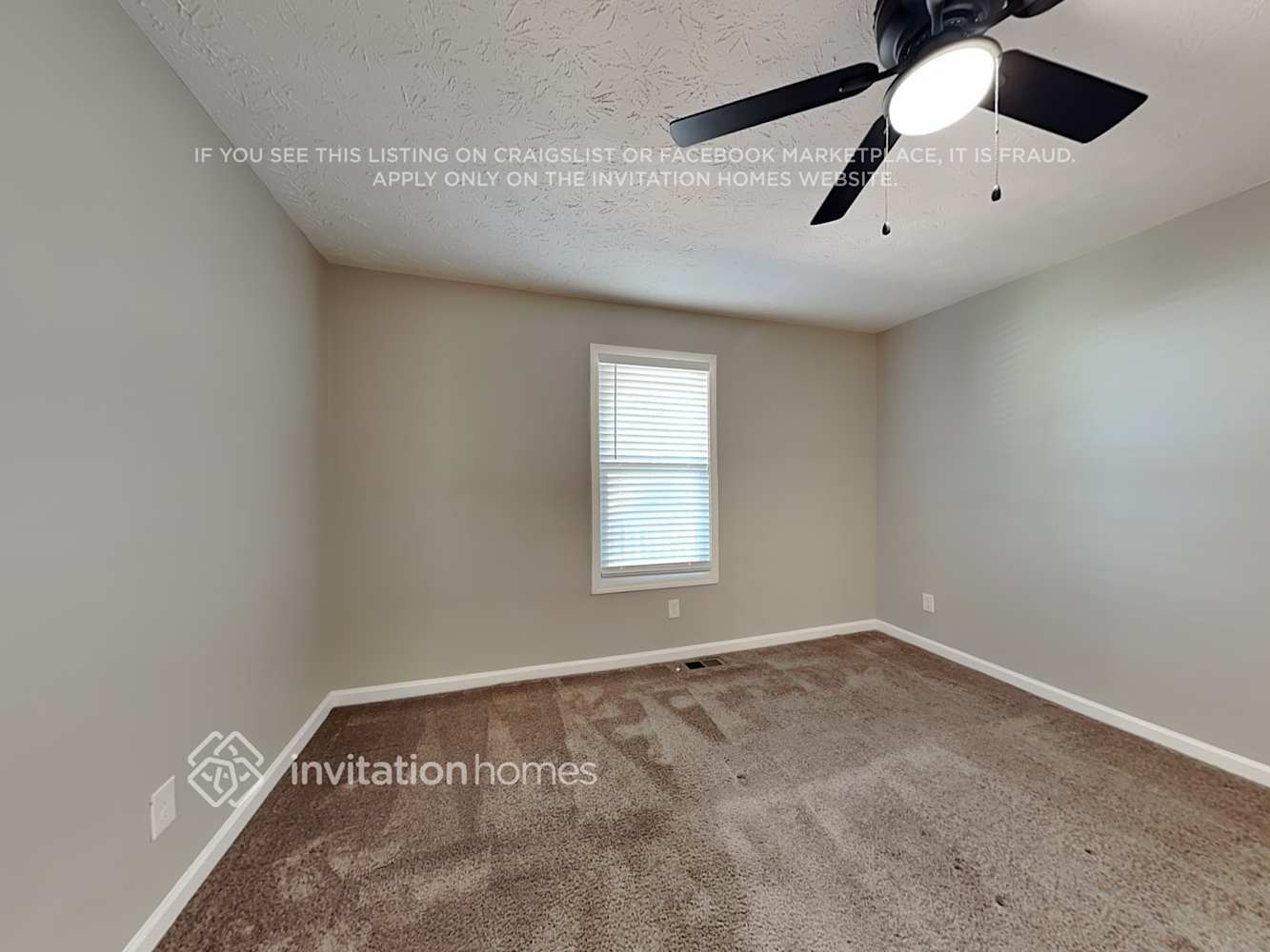 Building Photo - 121 Limestone Ln