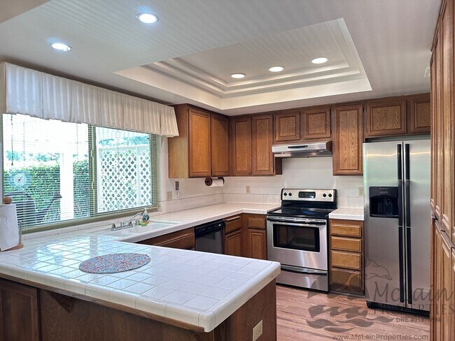 Building Photo - Charming 3 bedroom on Golf Course