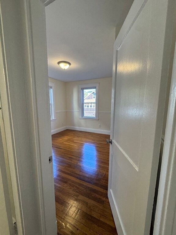 Building Photo - 10 Fawndale Rd