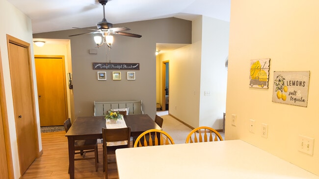 Building Photo - 1411 Watercress Cir