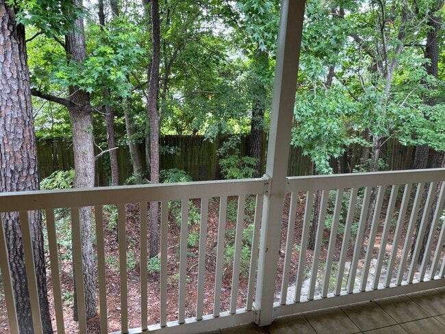 Building Photo - 2-Bedroom, 2-Bathroom Condo with Balcony, ...