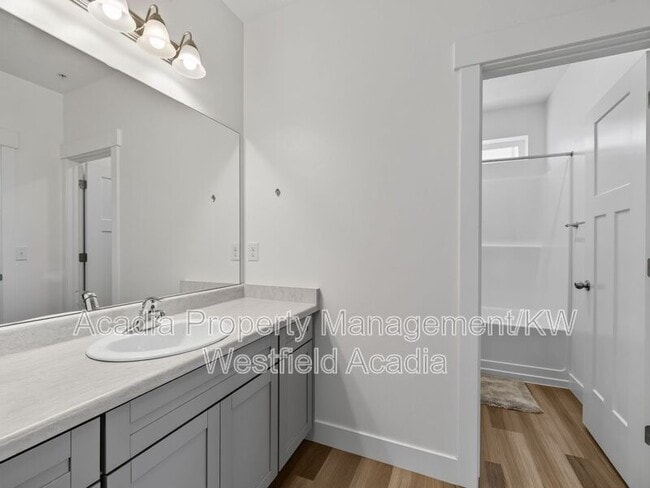 Building Photo - 1386 N 3830 W
