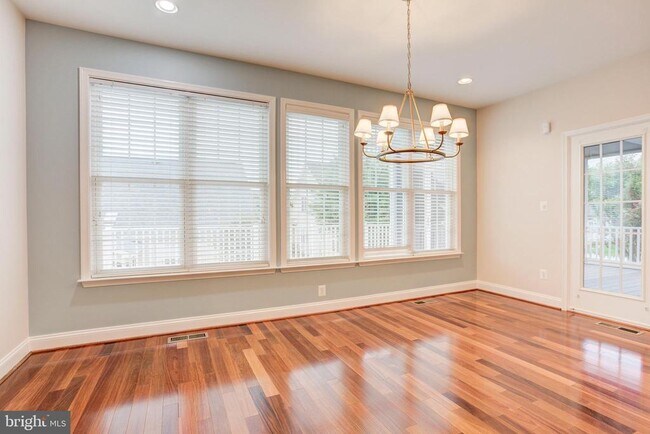 Building Photo - 6143 Ferrier Ct