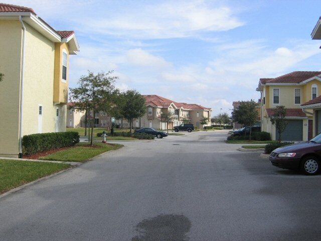 Building Photo - 12025 Villanova Dr