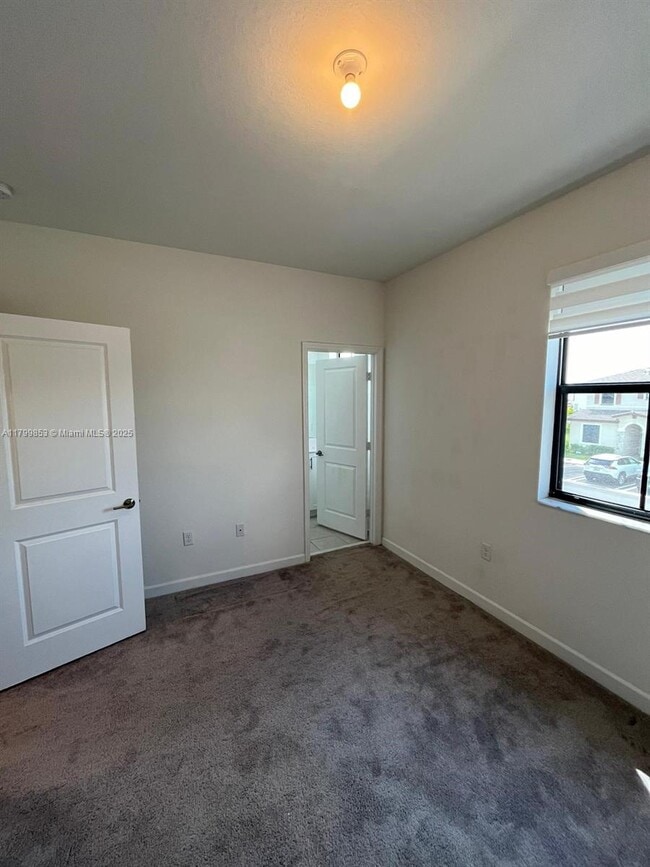 Building Photo - 9941 SW 228th Terrace