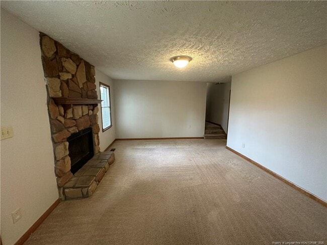 Building Photo - 8516 Amish Dr