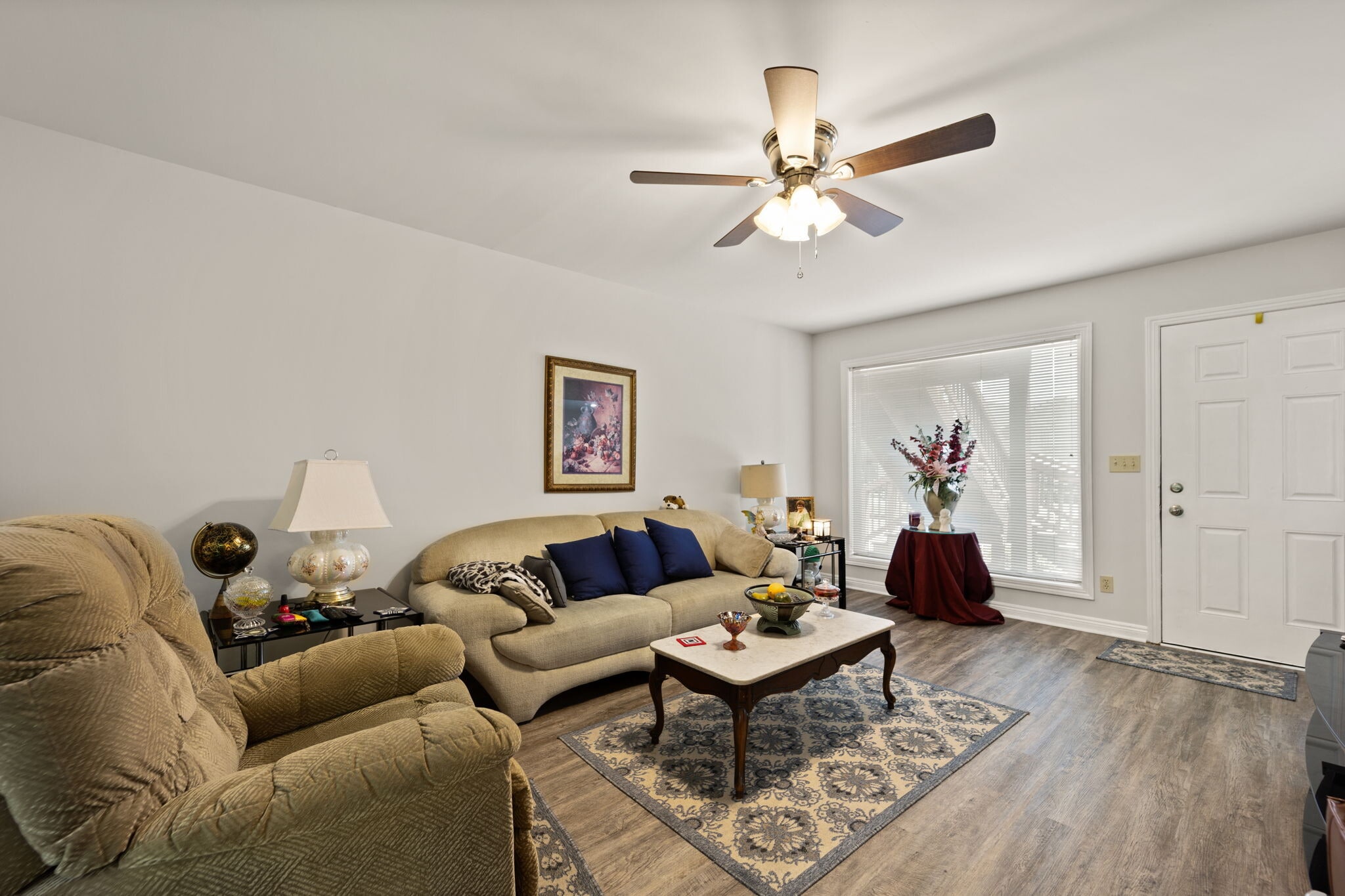 Building Photo - 22 Roks Pl