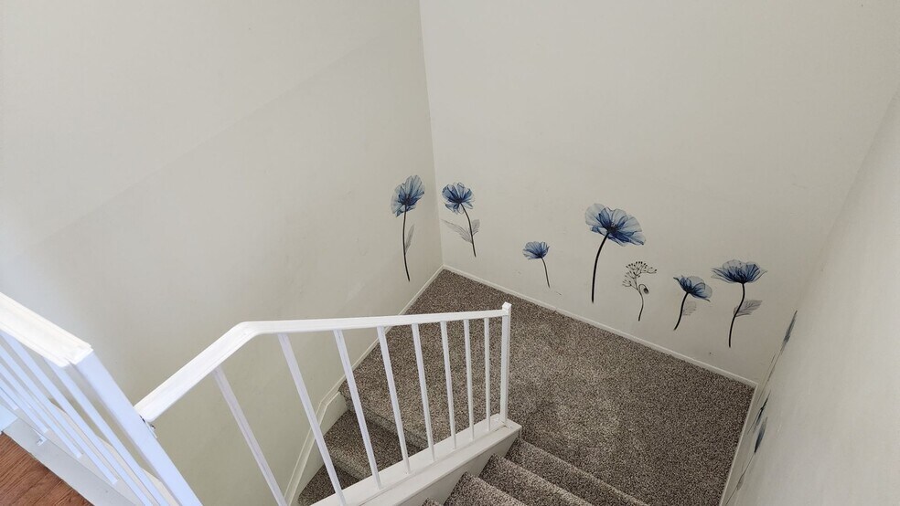 Building Photo - 1226 Charleston Ct