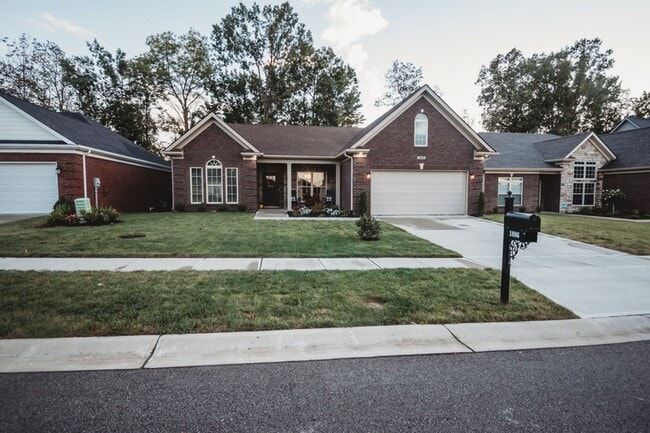 Building Photo - Fall in Love with this home!!!