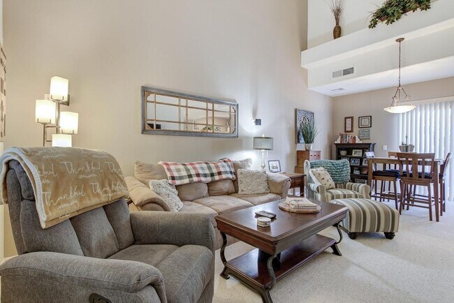 Building Photo - 8074 W Beck Ln