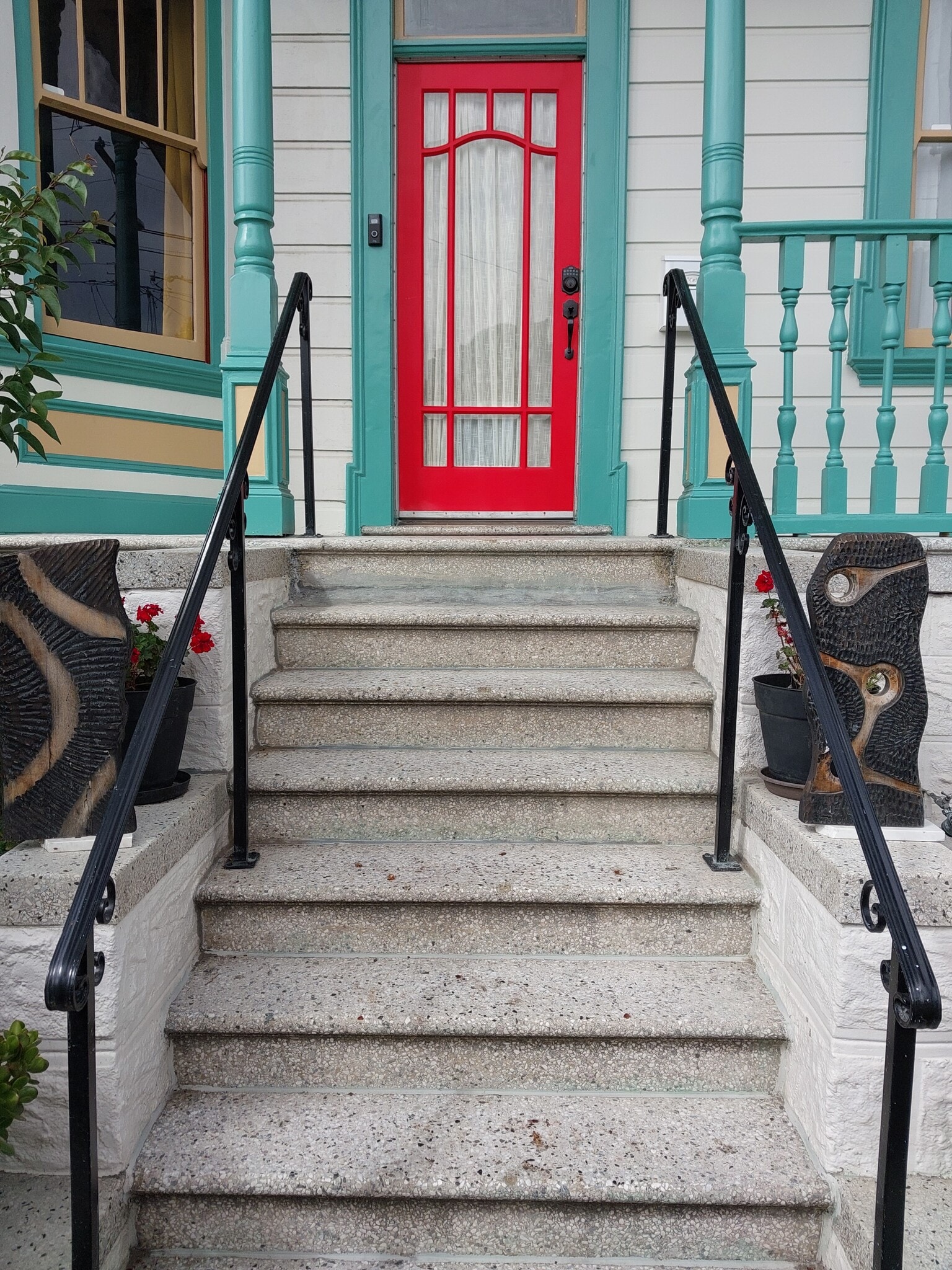 Building Photo - 1110 Hollister Ave