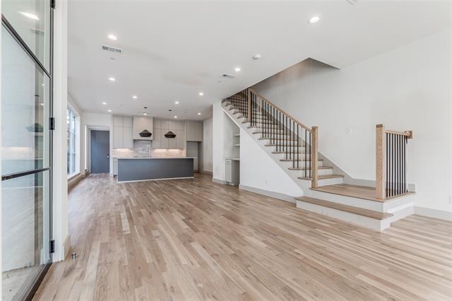 Building Photo - 3318 Rosedale Ave