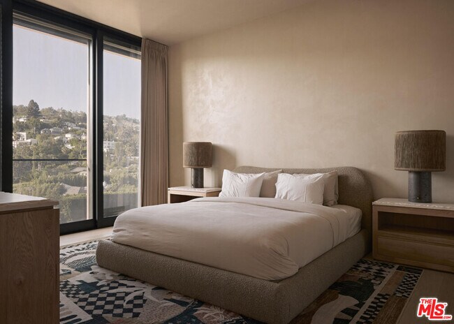 Building Photo - 9040 W Sunset Blvd