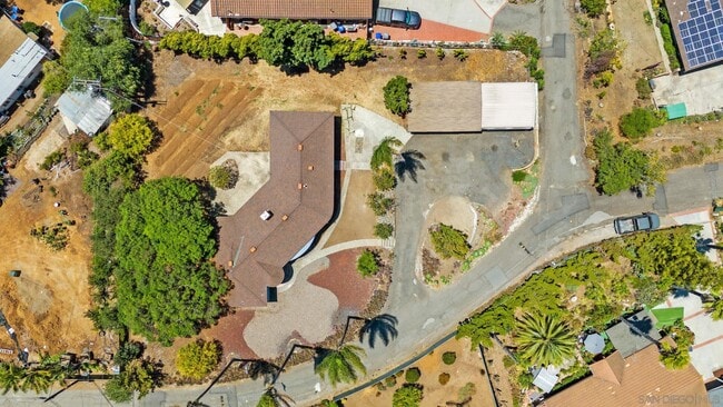 Building Photo - 2530 Pruett Dr