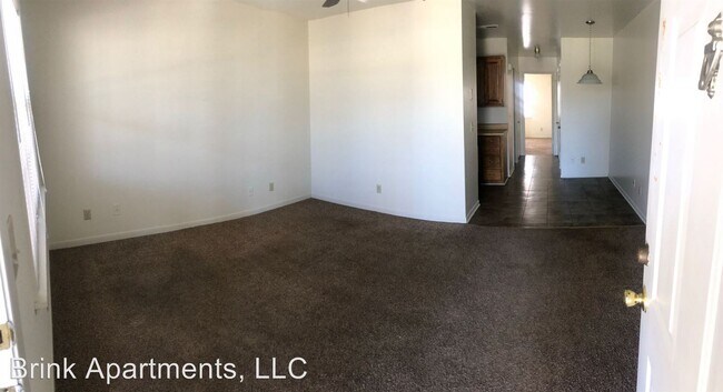Building Photo - 222 Gilbert Ct