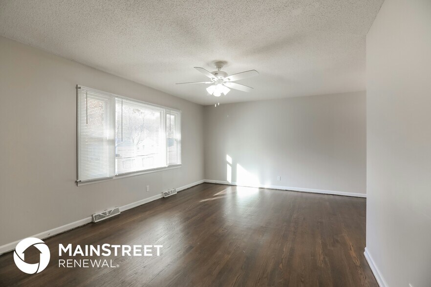 Building Photo - 4201 N Lister Ave