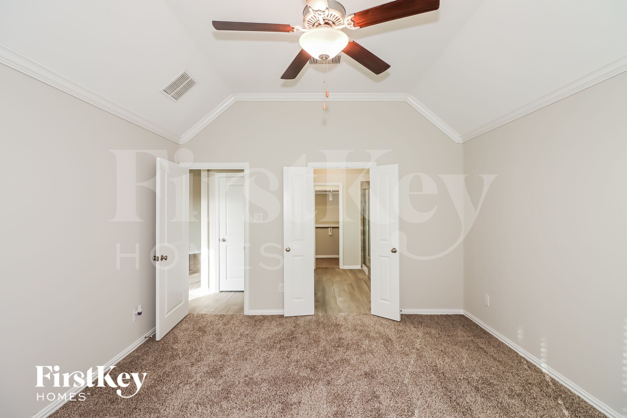 Building Photo - 1648 Breezewood Dr