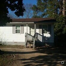 Building Photo - 407 Troutman Ave