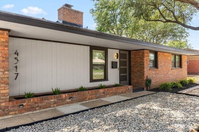 Building Photo - 4517 Wynnwood Dr