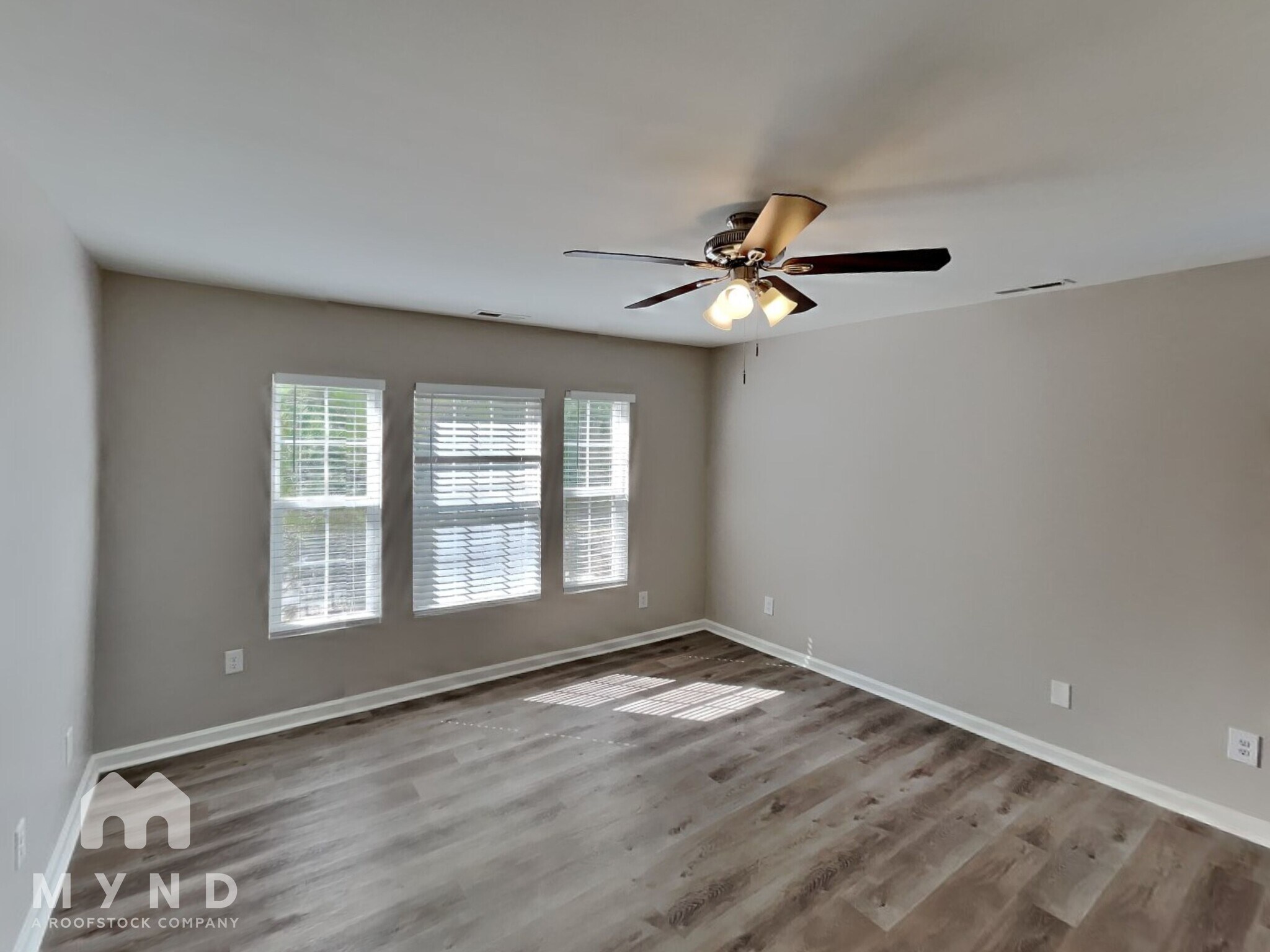 Building Photo - 10700 Parnie Ct