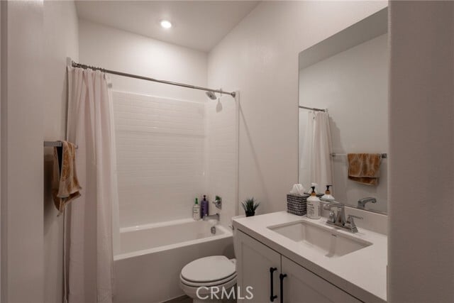 Building Photo - 2640 Sprout Ln