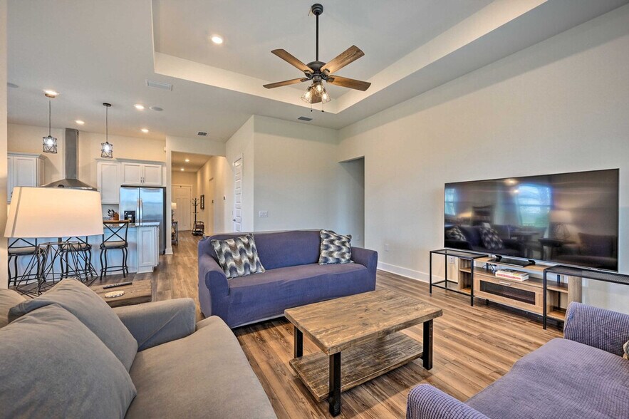 Building Photo - 4293 Reverence Pl