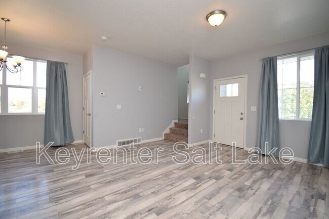 Building Photo - 14893 S Thunder Horse Ln