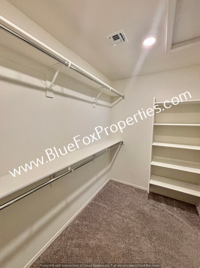 Building Photo - 8896 E Pantano Bluff Dr