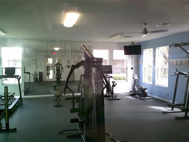 Building Photo - 6292 Twain St