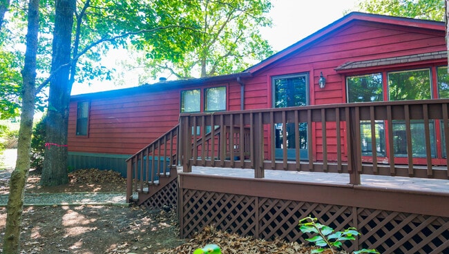 Building Photo - 7 Breakwater Dr