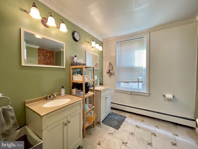 Building Photo - 416 N 31st St