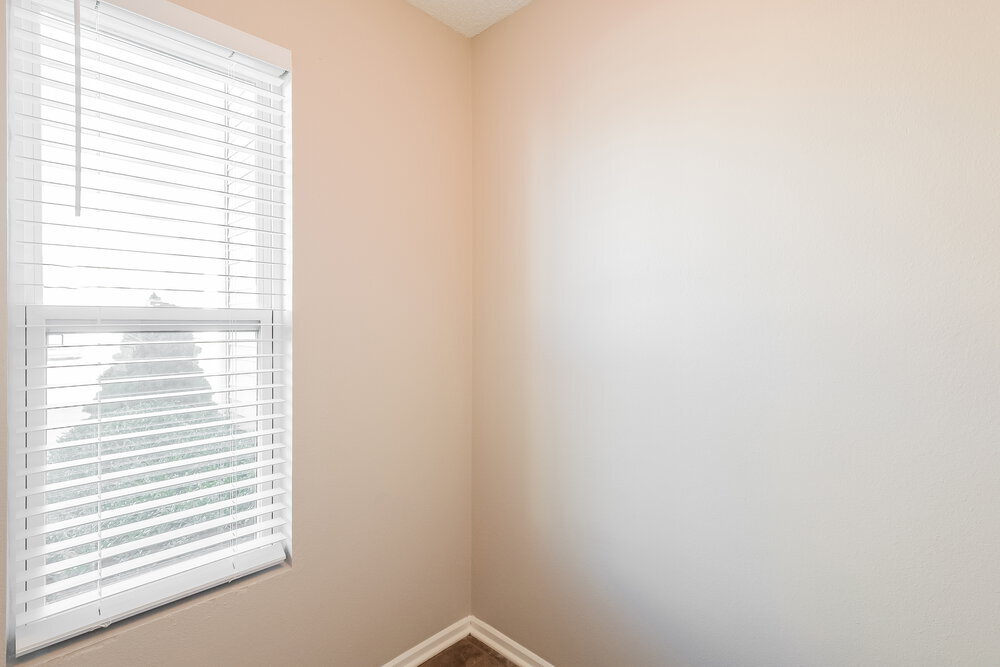 Building Photo - 8747 Hosta Way